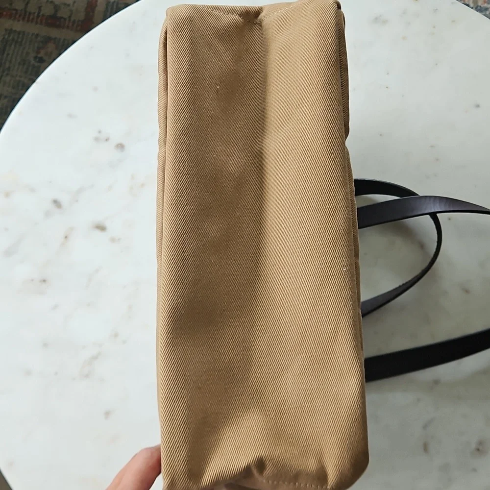 Filson Rugged Twill Zipper Tote Bag - Picture 7 of 14